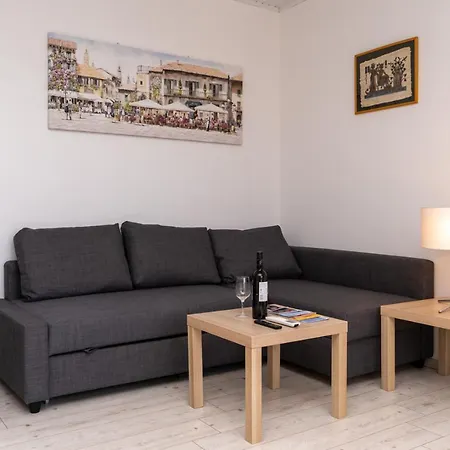 Joseph Apartamento *